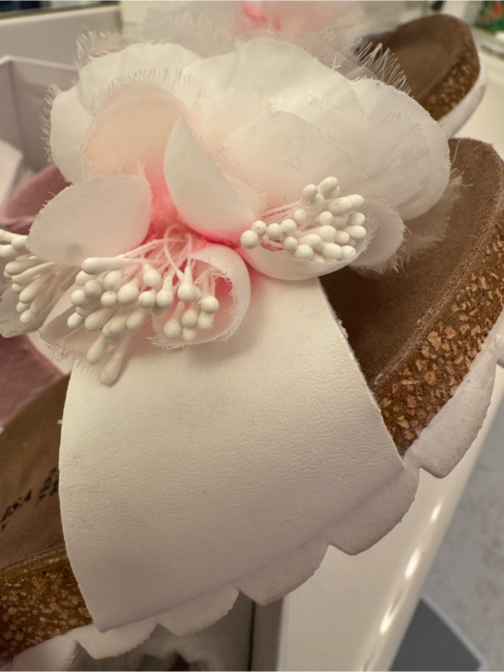 Monnalisa girls white & pink flower sandals EU32 / US 1 - Picture 14 of 15